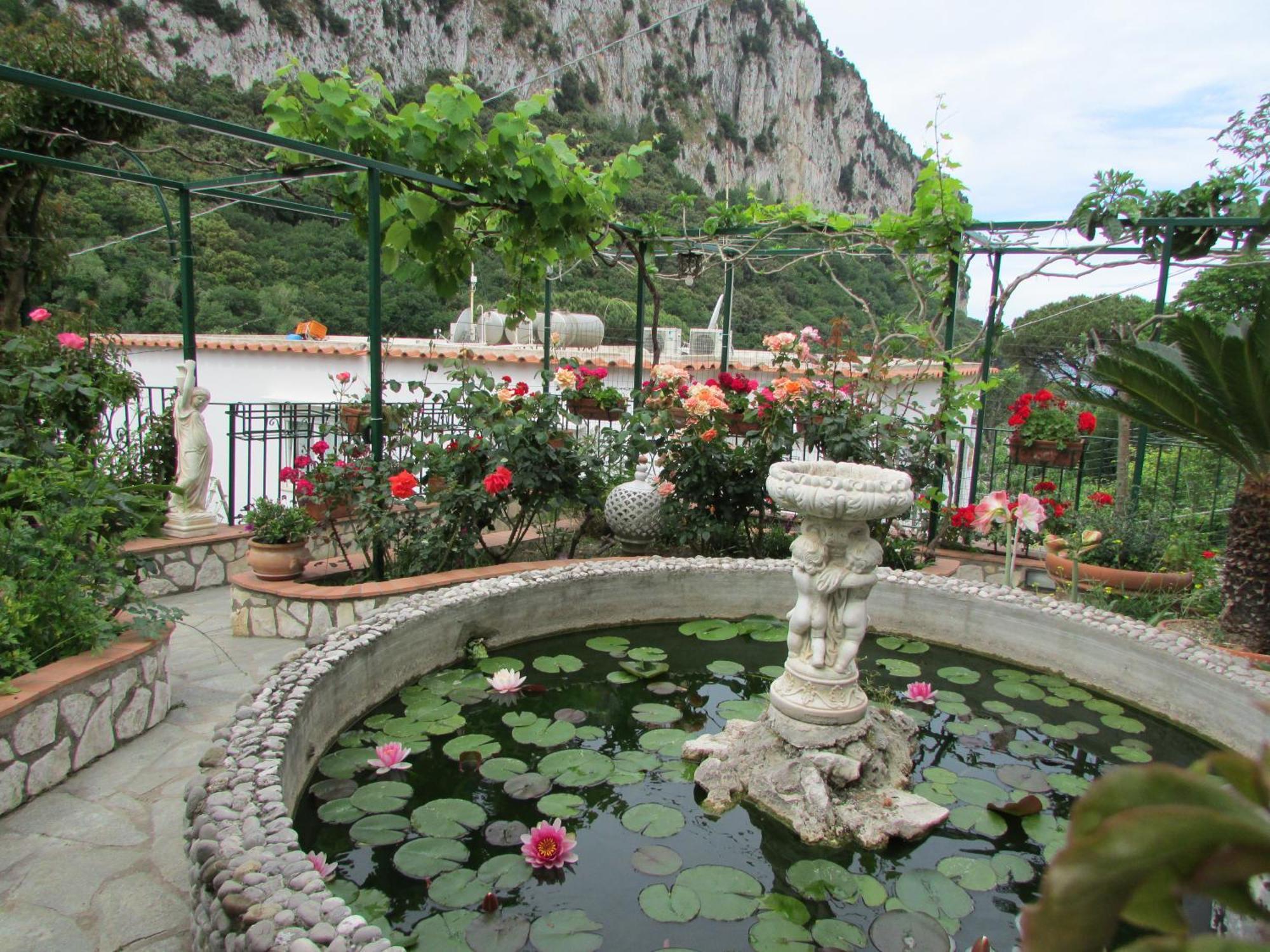 B&B Palazzo A Mare Capri Exterior photo