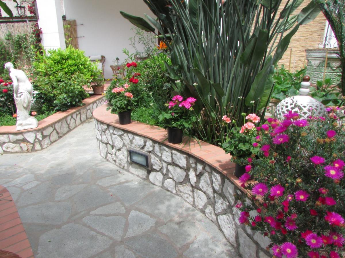B&B Palazzo A Mare Capri Exterior photo